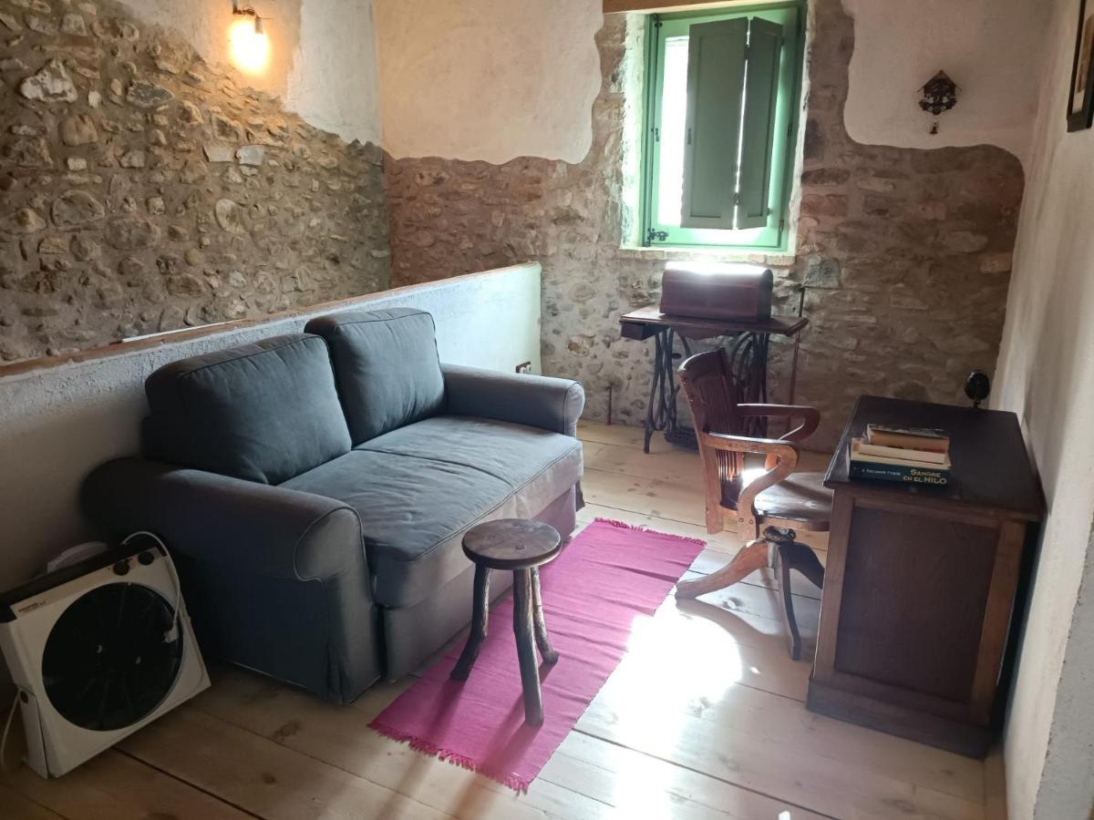 Vivalidays Casa Rural Anna Mieres Gerona Bagian luar foto