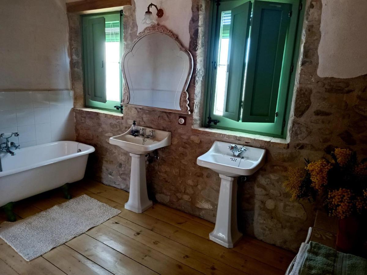 Vivalidays Casa Rural Anna Mieres Gerona Bagian luar foto