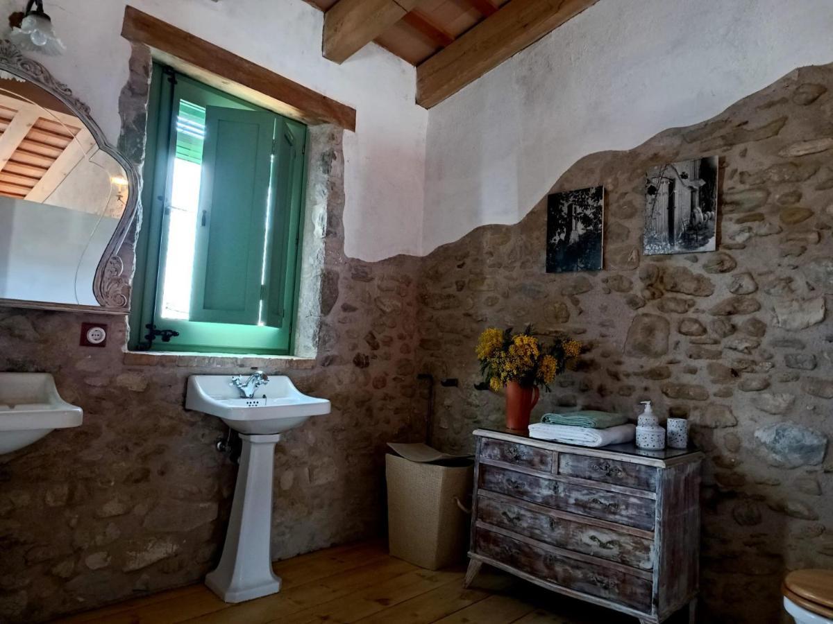 Vivalidays Casa Rural Anna Mieres Gerona Bagian luar foto